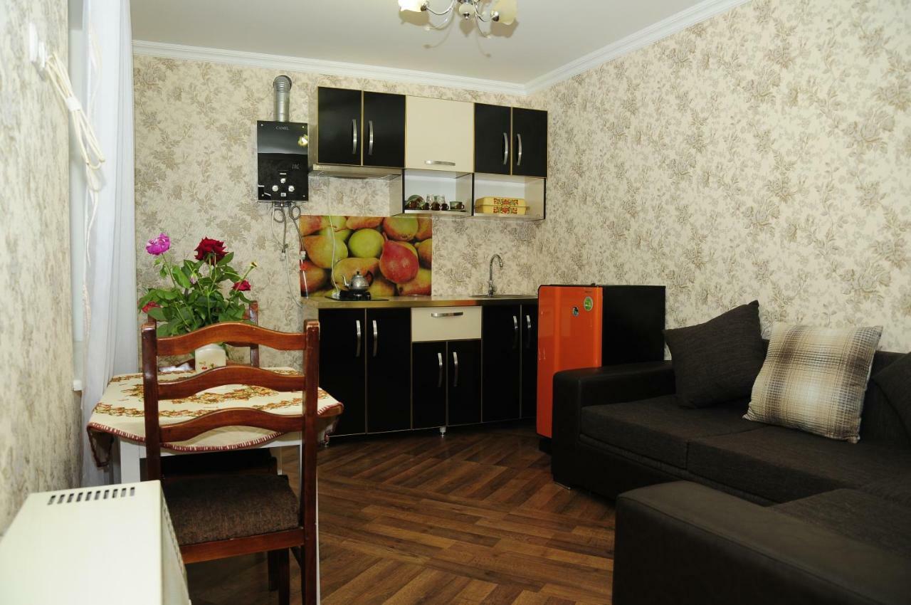 Guest House IVO Bordjomi Extérieur photo